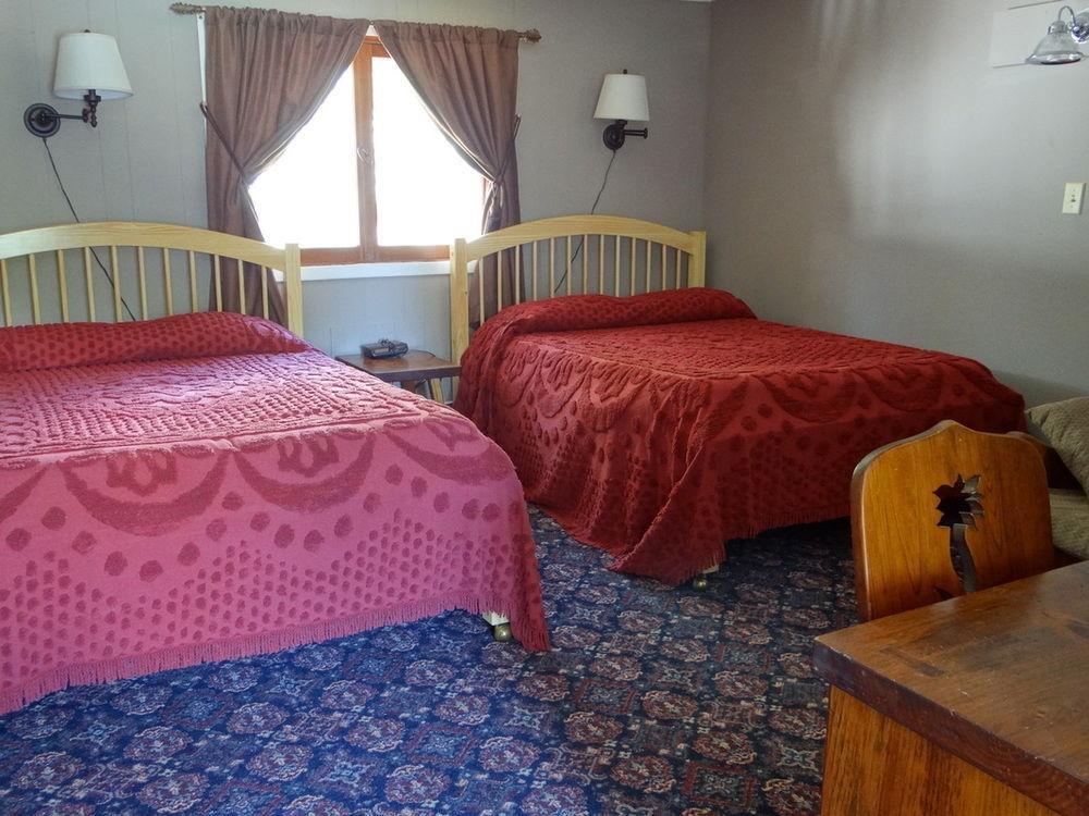 Blue Gentian Lodge At Magic Mountain 런던데리 외부 사진